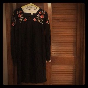 NWT Old Navy Black Floral Dress Small (Tall)